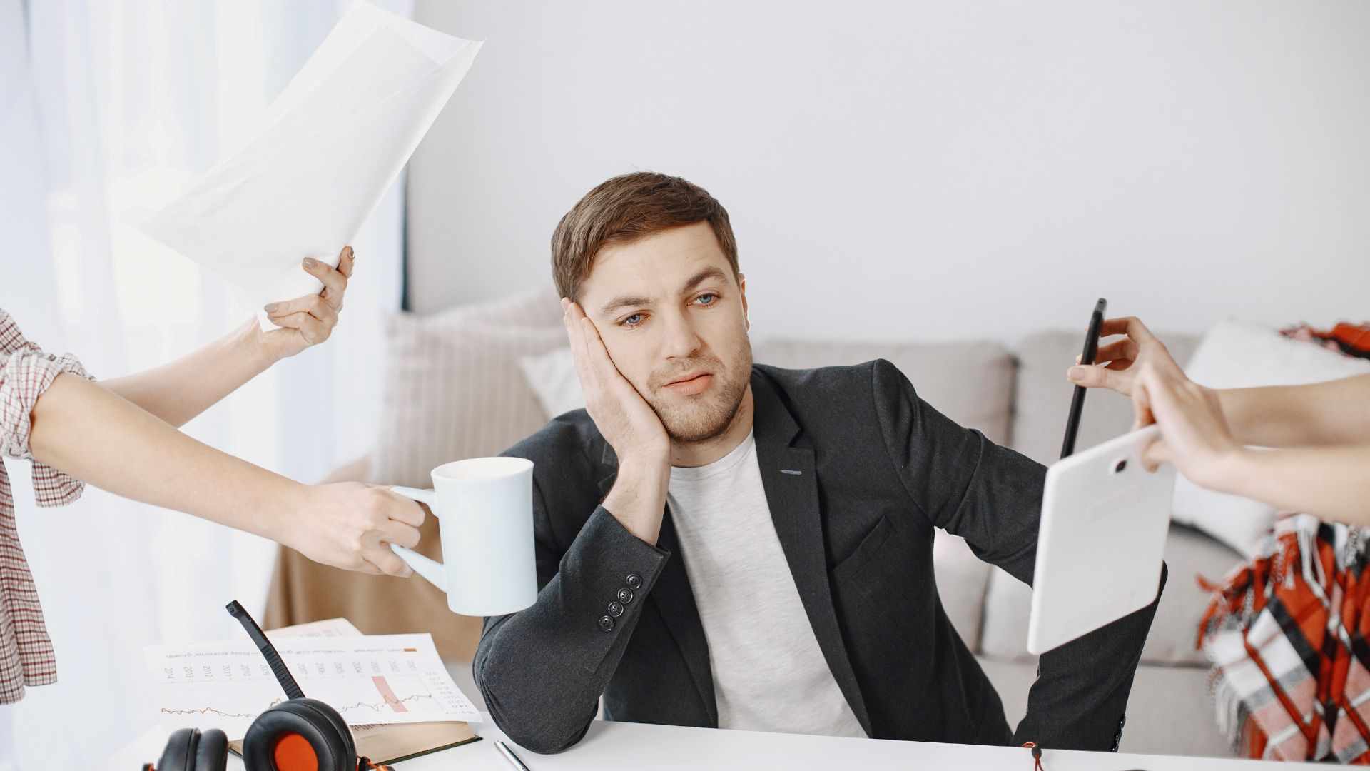 How to Be a Multitasking Event Organizer